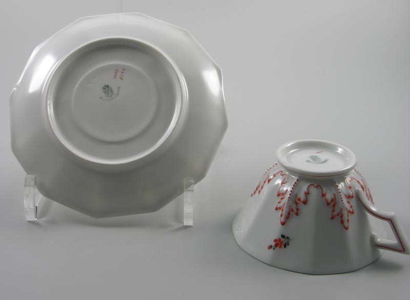 Teetasse Ø 10 cm Kaffeetasse Untertasse NYMPHENBURG /" Perl /" orange